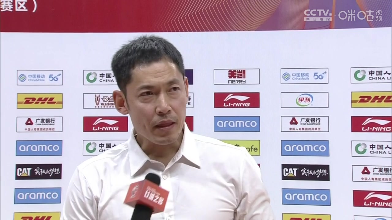 张庆鹏：这个赛季遇到很多困难 年轻球队需要每个球员都发挥